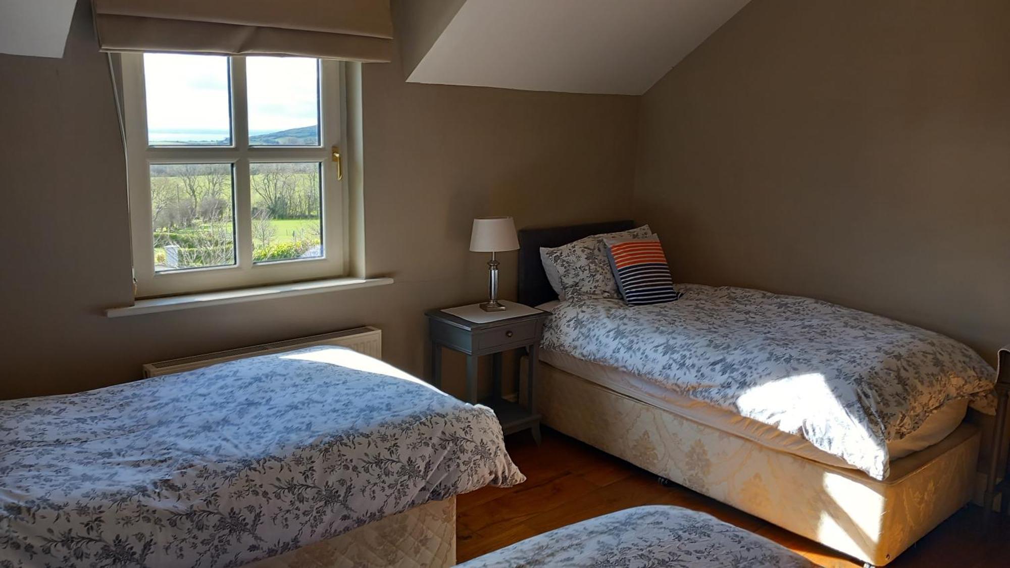 Safe Haven - Luxury Family Accommodation 칼링포드 외부 사진